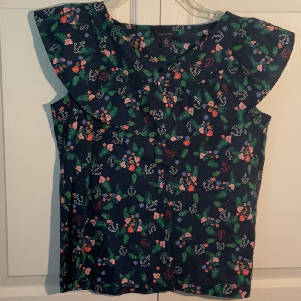 Tommy Hilfiger — Navy Floral Ruffle Sleeve Top